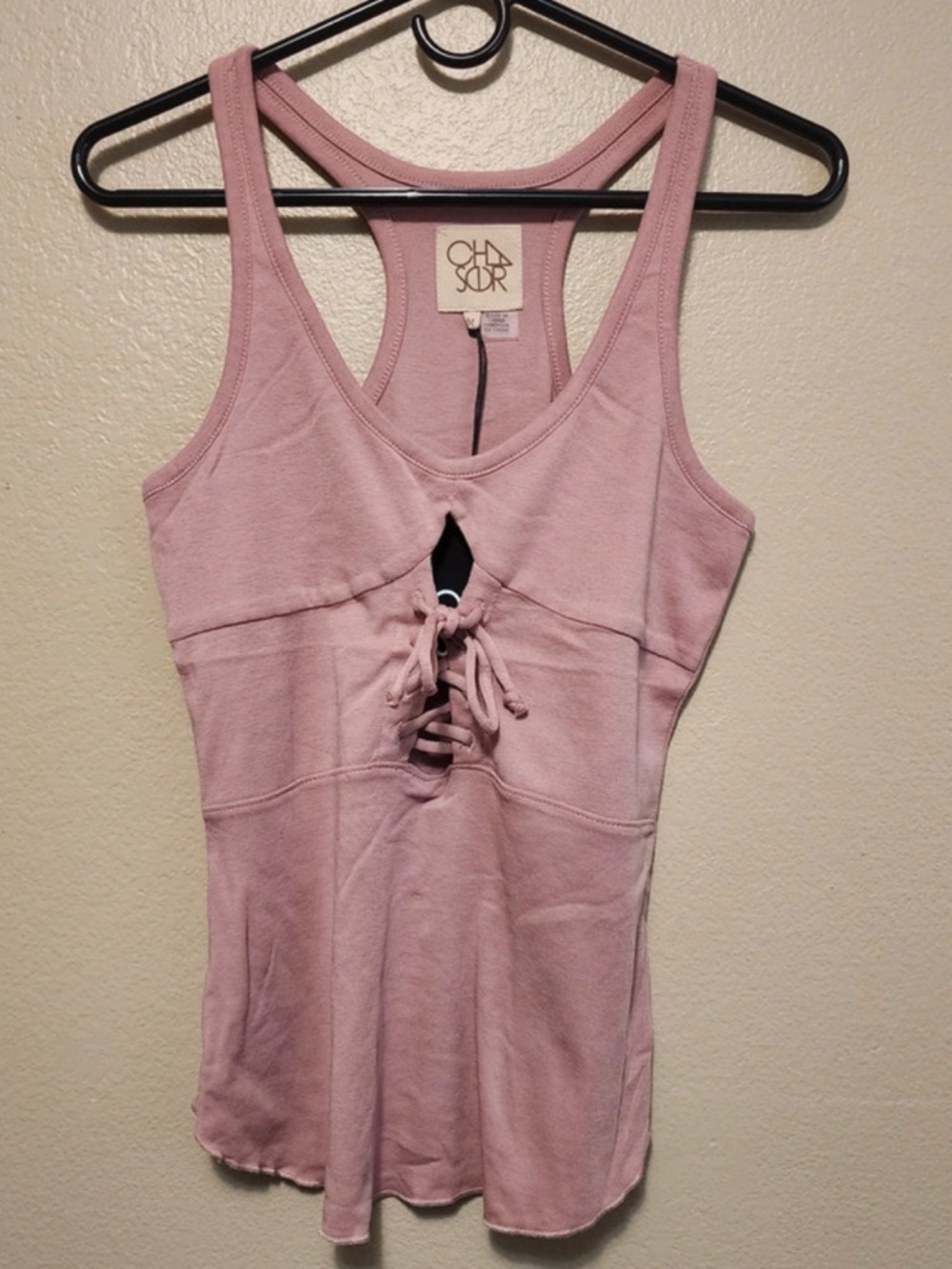 Lace up Tank Chaser
